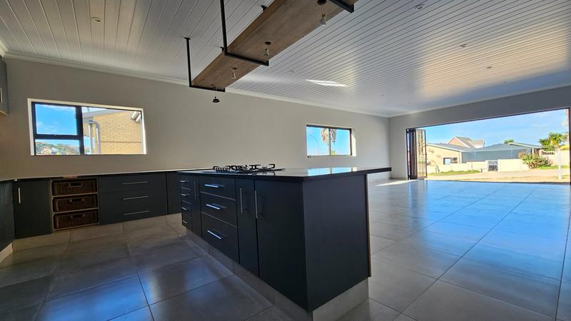 3 Bedroom Property for Sale in Dana Bay Western Cape